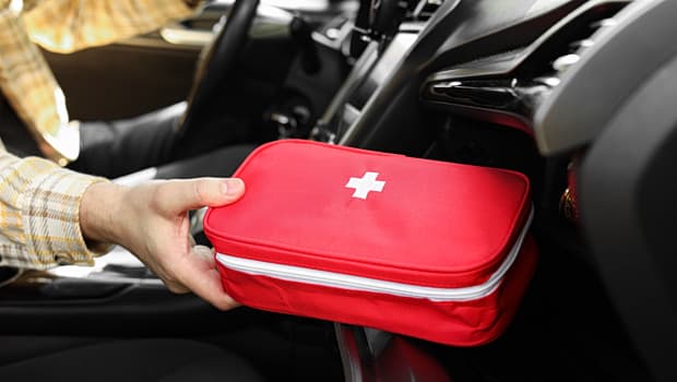 Υποχρεωτικό κουτί πρώτων βοηθειών στο αυτοκίνητο από 18 Ιουνίου
