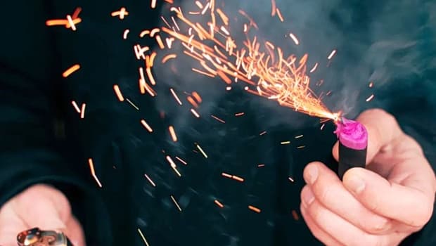 Ρόδος: 15χρονος τραυματίστηκε από πυροτέχνημα στη Μαλώνα