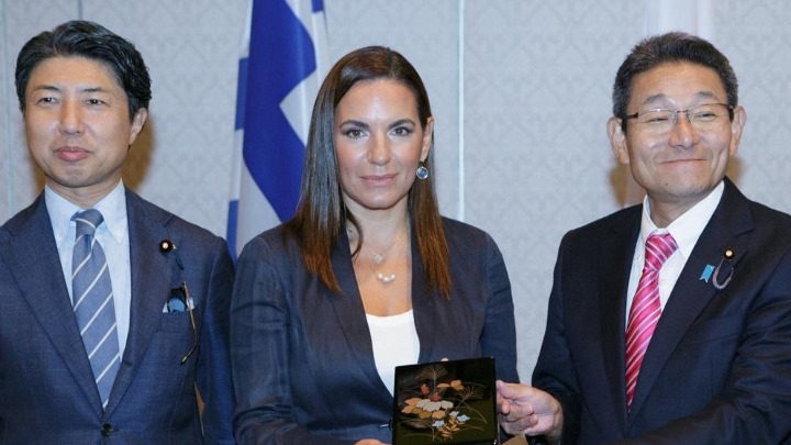 Συνάντηση υπουργού Τουρισμού με Ιάπωνες βουλευτές: Ενίσχυση της διμερής συνεργασίας
