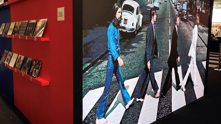 The Beatles Anthology: Νέο Βιβλίο, Άλμπουμ και Βίντεο το 2025