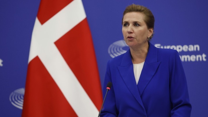 Η Δανία Καταργεί Φόρους σε Καφέ και Σοκολάτα για την Ανακούφιση των Νοικοκυριών