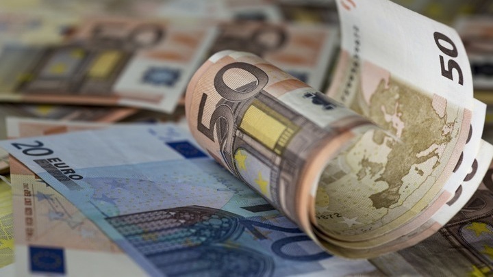 Ανόδος στην Απόδοση των Εξάμηνων Εντόκων Γραμματίων του Ελληνικού Δημοσίου