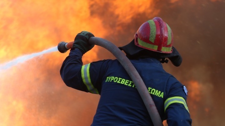 Έρπουσα Δασική Πυρκαγιά στην Ορεινή Περιοχή Μακροχωρίου Καστοριάς