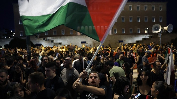 ΚΚΕ: Κατηγορεί την ελληνική κυβέρνηση για στήριξη στη γενοκτονία του παλαιστινιακού λαού