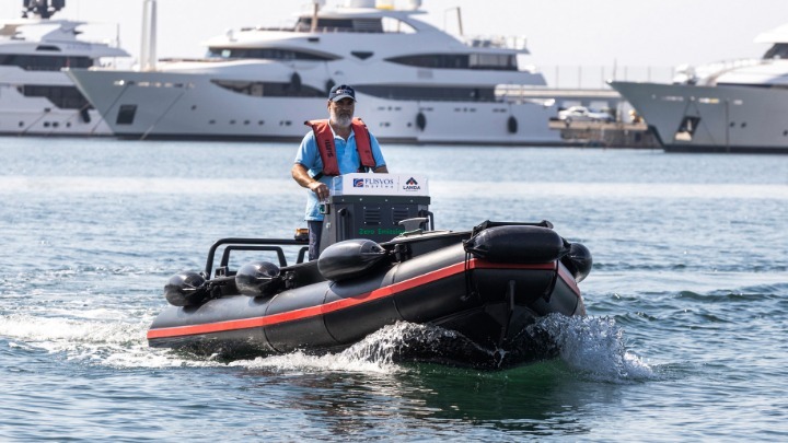 Ηλεκτροκίνητο Σκάφος Υπηρεσίας Στην Μαρίνα Φλοίσβου: Βήμα Προς την Πράσινη Μετάβαση