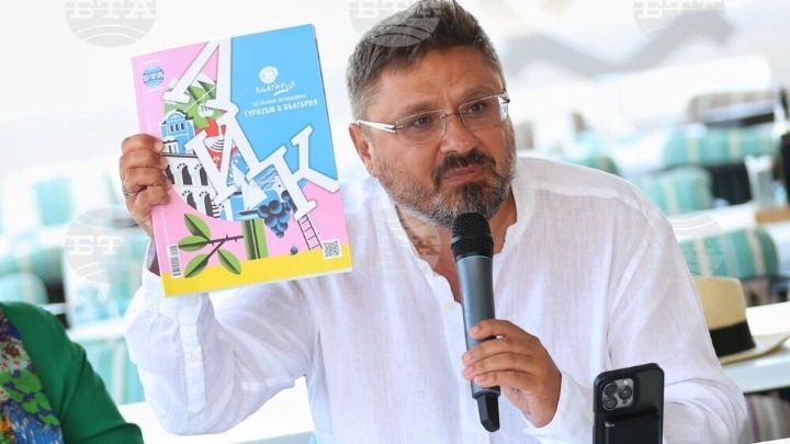 Το περιοδικό LIK εκδίδεται σε ξένες γλώσσες