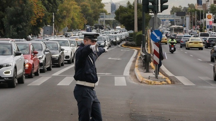 Διακοπή κυκλοφορίας στην οδό Πανόρμου λόγω λαδιών στο οδόστρωμα
