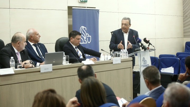 Η Πράσινη Μετάβαση και η Ανάγκη για Προοδευτική Κυβέρνηση