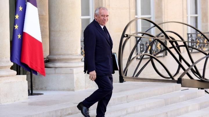 Διαπραγματεύσεις για τον κρατικό προϋπολογισμό της Γαλλίας: Οι πολιτικές εξελίξεις