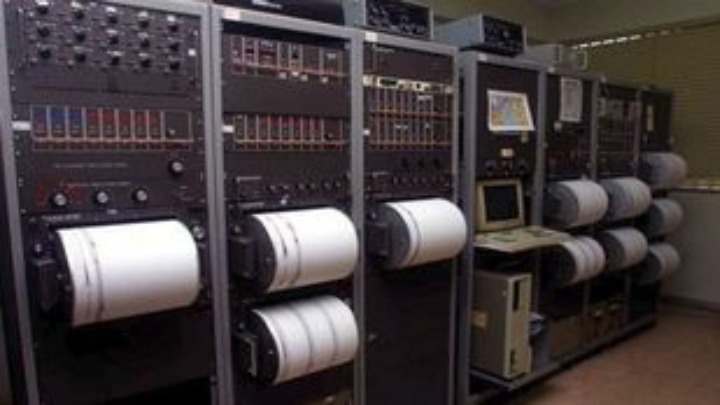 Σεισμός 5,2 Ρίχτερ στη θάλασσα της Αττικής: Η ακολουθία μέχρι στιγμής