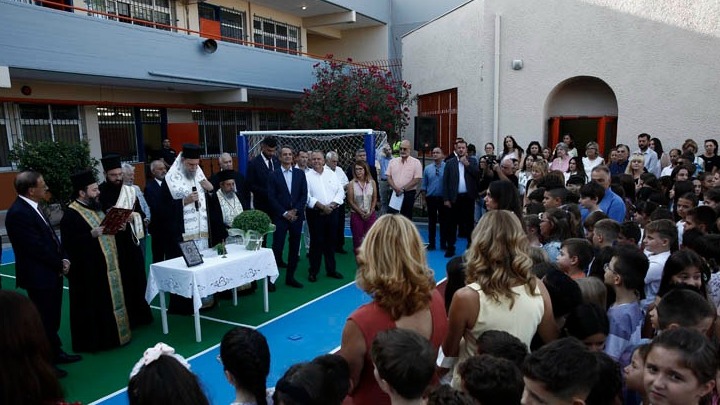 Ανακαίνιση Σχολείων: Ο Μητσοτάκης στο 8ο Δημοτικό Νέας Φιλαδέλφειας