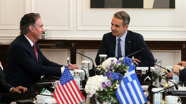 Συνάντηση Μητσοτάκη - Μπέργκαμ: Ενίσχυση συνεργασίας στον ενεργειακό τομέα