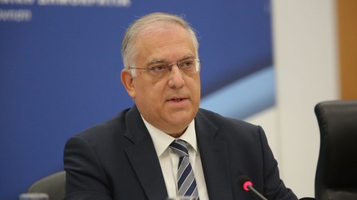 Αυστηρό μήνυμα από τον υπουργό Ανάπτυξης για την αγορά