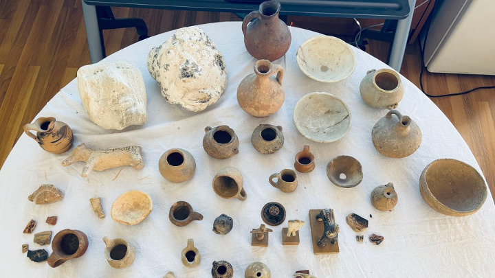 Σύλληψη 77χρονου για κατοχή αρχαιοτήτων