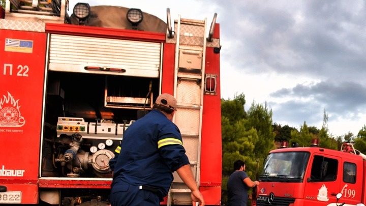 Πυρκαγιά στο Ρέθυμνο: Ενεργή πυρόσβεση στην έξοδο του χωριού Ανώγεια