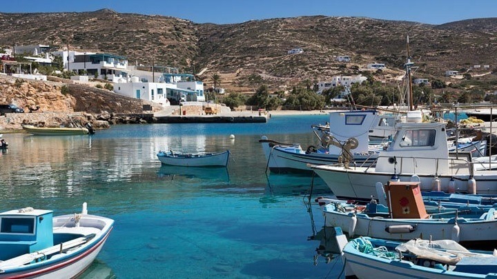 Ανάλυση: Επιβάτες στα Κυκλαδικά νησιά το 2025