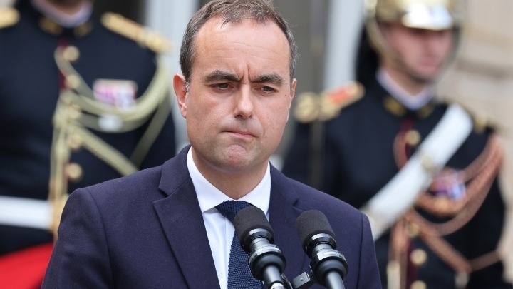 Νέος Γάλλος Πρωθυπουργός: Πολιτική Προοπτική και Προϋπολογισμός για το 2026