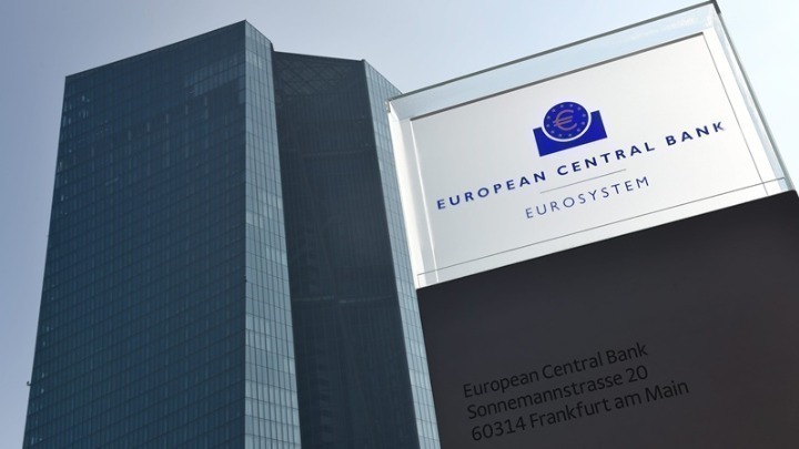 ΕΚΤ: Αποστάσεις από την Ευρωπαική Επιτροπή για τις τιτλοποιήσεις