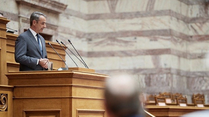 Ο Κυριάκος Μητσοτάκης στον αγιασμό της Βουλής