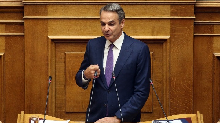Μητσοτάκης: Εθνική ευθύνη για το μνημείο του Αγνώστου Στρατιώτη