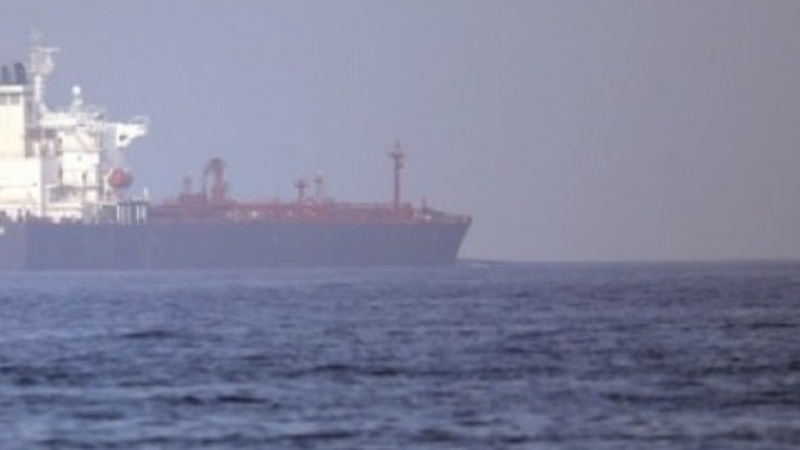 Ο "σκιώδης στόλος" των υπερήλικων δεξαμενοπλοίων που προκαλεί ανησυχία