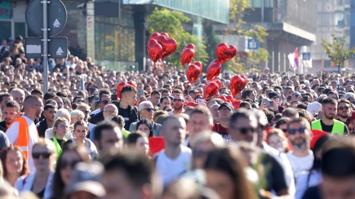Εντυπωσιακή υποδοχή για φοιτητές από τη Σερβία στο Νόβι Σαντ