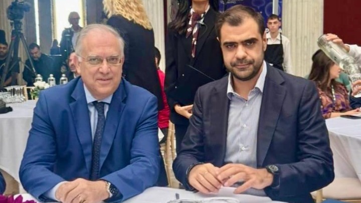 Συζήτηση για τον ρόλο των φαρμακείων και τη στήριξη της υγείας στο Συνέδριο του ΠΕΙΦΑΣΥΝ Group