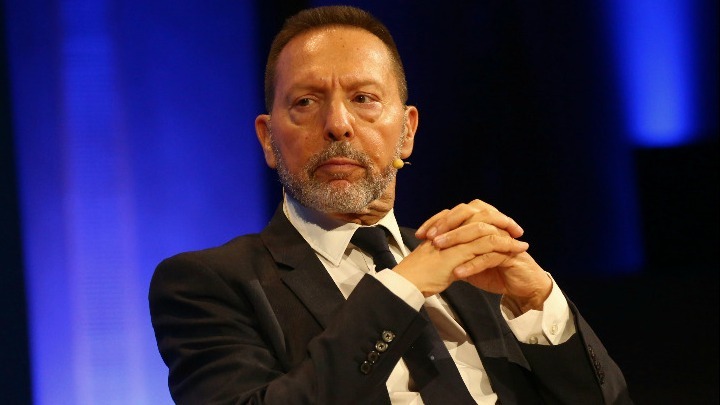 Ο διοικητής της Τράπεζας της Ελλάδος αντίθετος με μείωση των επιτοκίων της ΕΚΤ