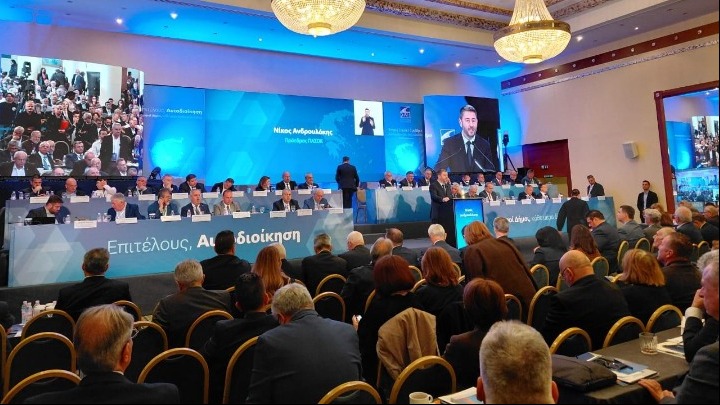 Επίθεση του Νίκου Ανδρουλάκη στην κυβέρνηση για την πολιτική στην Τοπική Αυτοδιοίκηση