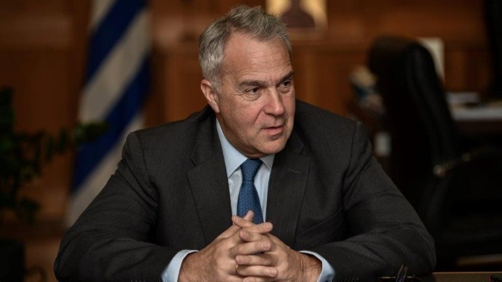 Κατάθεση Βορίδη: «Παρέλκει η συζήτηση για παραίτηση Βάρρα λόγω τεχνικού συμβούλου»