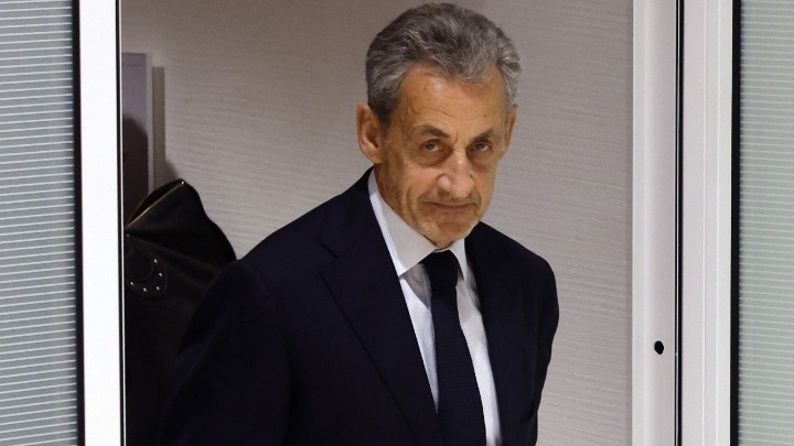 Αποφυλάκιση Σαρκοζί: Ο πρώην πρόεδρος της Γαλλίας ελεύθερος