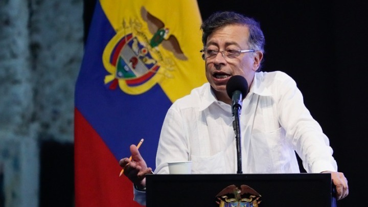 Αναστολή ανταλλαγής πληροφοριών με τις ΗΠΑ λόγω αεροπορικών πληγμάτων