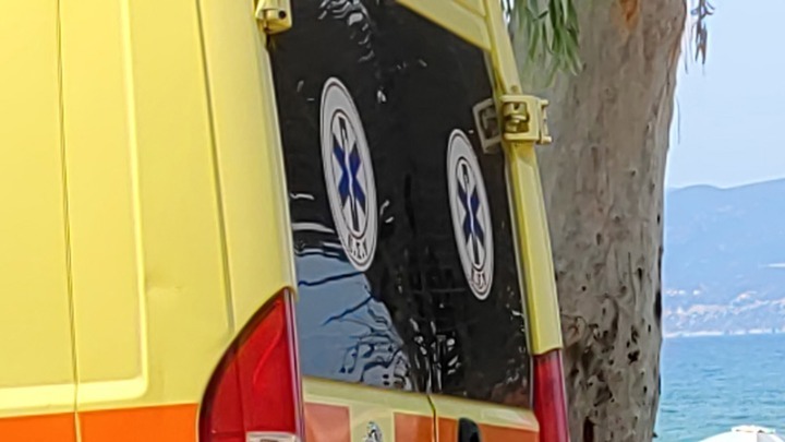 Τραγική Κατάληξη για τον 70χρονο Ημεδαπό - Ανασύρθηκε Νεκρός στον Πειραιά