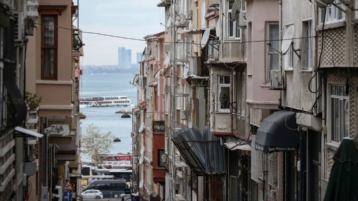 Τραγωδία στην Κωνσταντινούπολη: Τρεις νεκροί από ύποπτη δηλητηρίαση σε ξενοδοχείο