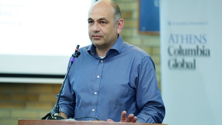 Αυθεντία στην ανάπτυξη ηλεκτρονικών συστημάτων λεπτού υμενίου - Οραματίζεται μια νέα γενιά συσκευών