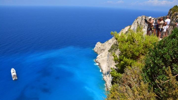 Ανανέωση και Διαφοροποίηση: Η Ζάκυνθος ως Τουριστικός Προορισμός