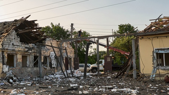 Πυραυλικά πλήγματα στο Χαρκόβο: Ένας νεκρός και δέκα τραυματίες