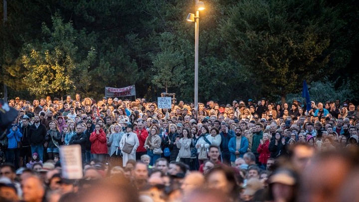 Διαδηλώσεις σε Τσεχία και Σλοβακία: Κατηγορίες για προδοσία της δημοκρατίας