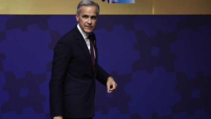 Επιβίωσε η κυβέρνηση του Μαρκ Κάρνι με οριακή ψήφο εμπιστοσύνης