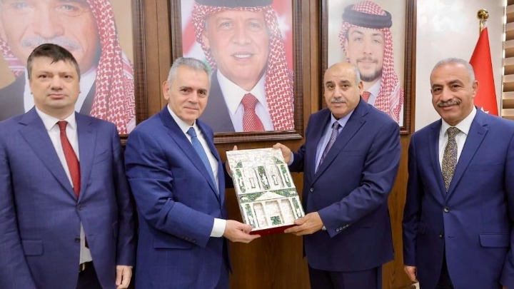 Η Ιορδανία: Μια Όαση Ειρήνης και Ασφάλειας