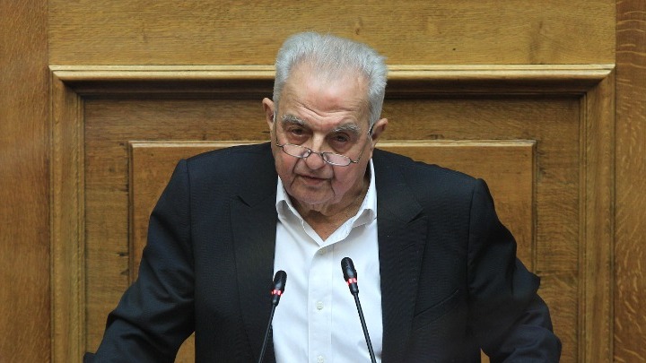 Απεβίωσε ο πρώην υπουργός Αλέκος Φλαμπουράρης