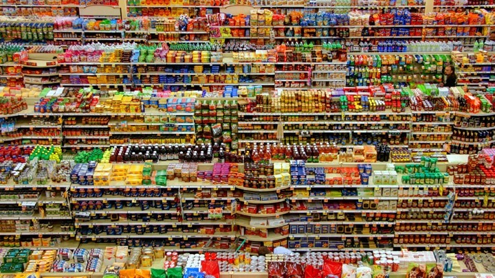 Νέα Έρευνα: Τα Υπερεπεξεργασμένα Τρόφιμα Συνδέονται με Αυξημένο Κίνδυνο Χρόνιων Ασθενειών