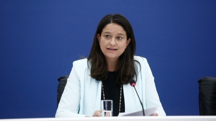 Παράταση στην εφαρμογή του δείκτη μισθών για ελεύθερους επαγγελματίες