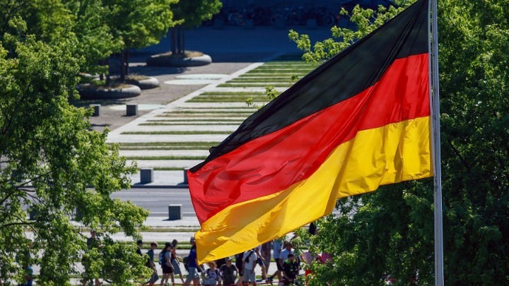 Οι Γερμανοί και η Αποταμίευση: Προειδοποιήσεις και Αναλύσεις