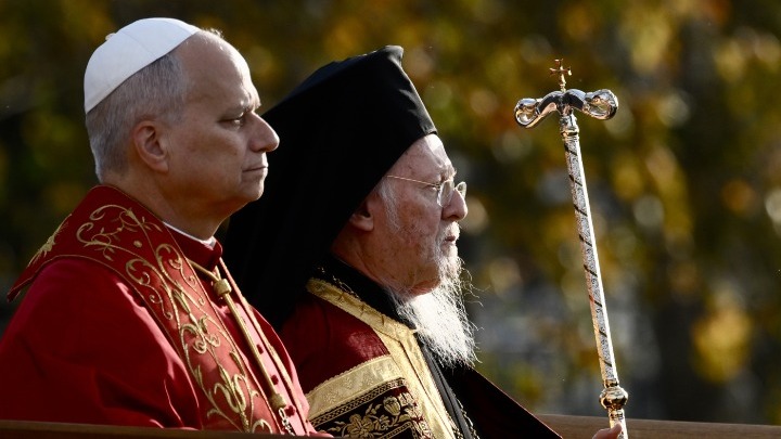 Ιστορική Συνάντηση Πάπα - Οικουμενικού Πατριάρχη στο Φανάρι
