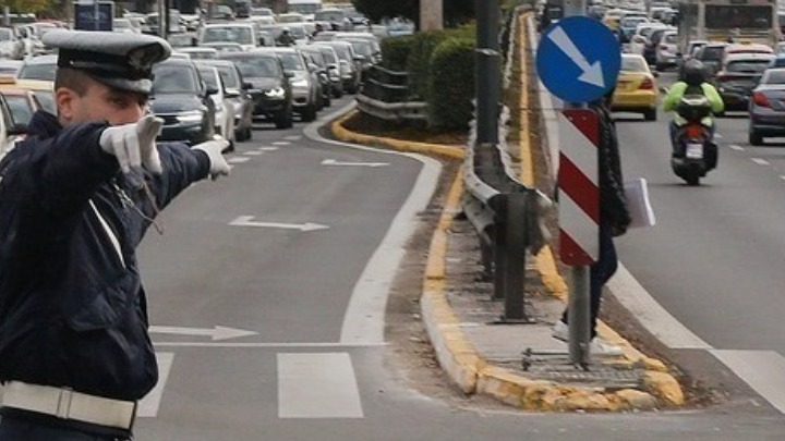 Κυκλοφοριακές ρυθμίσεις λόγω εργασιών στη λεωφόρο Ποσειδώνος