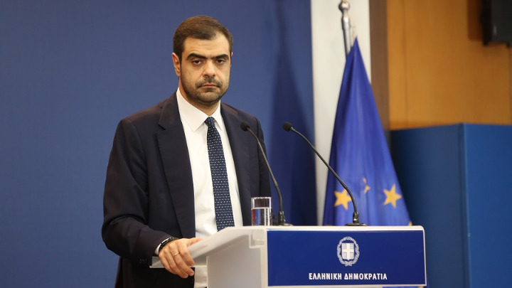 Μειώθηκε η ανεργία στο 8,2% - Κυβέρνηση: Επενδύσεις και θέσεις εργασίας