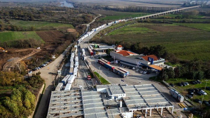Κινητοποιήσεις αγροτών στον Έβρο και αύξηση φορτηγών στο Τελωνείο των Κήπων