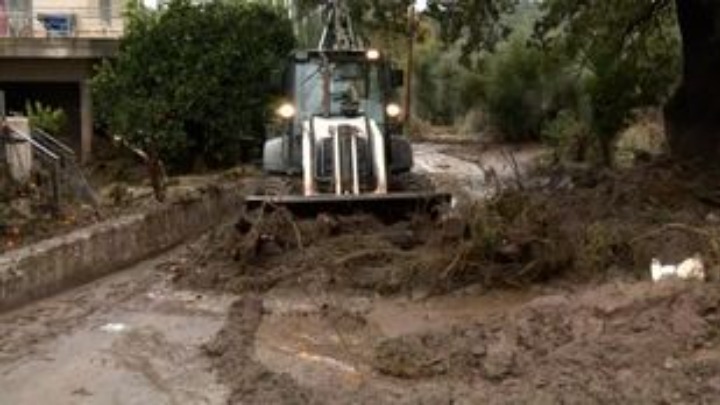 Προβλήματα στο οδικό δίκτυο λόγω έντονης βροχόπτωσης