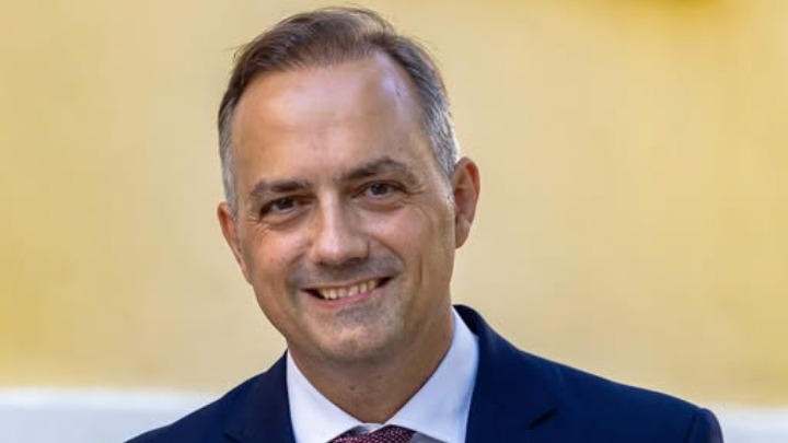 Ανατροπές στον Δικηγορικό Σύλλογο Αθηνών: Κομματικές στροφές και ανεξαρτησία